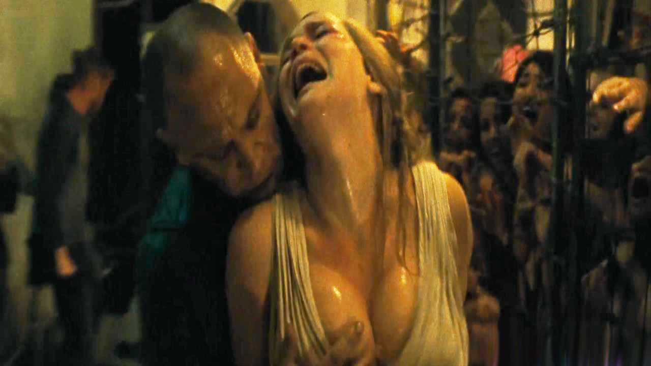 Jennifer Lawrence Nude Rough Scene From Mother! - Celebrity Movie Blog