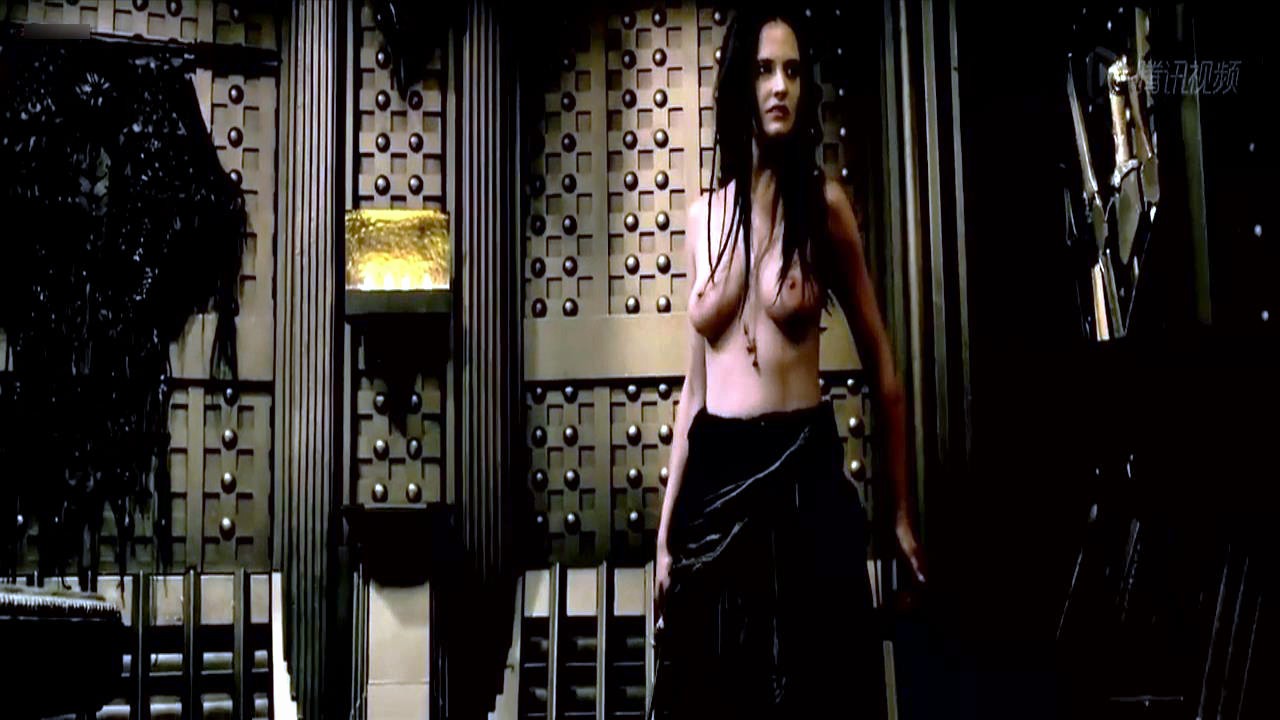 https://celebritymovieblog.com/wp-content/uploads/2021/01/Eva-Green-nude-thumb8.jpg