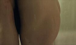 Rose Leslie ass nude