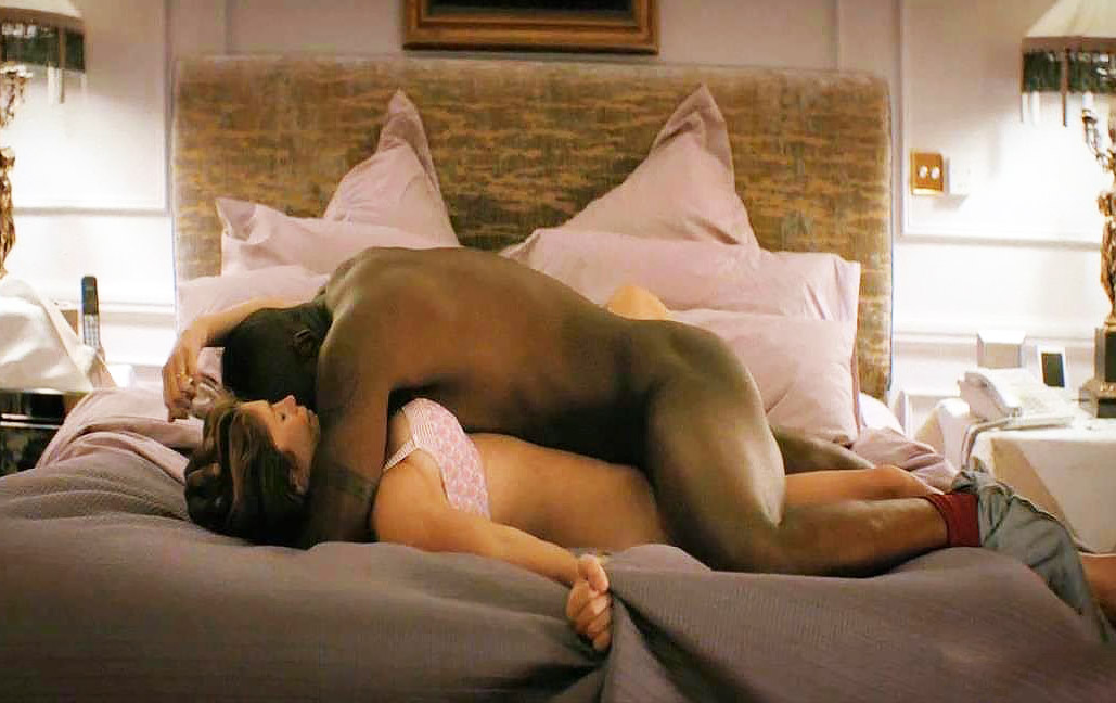 Gemma Arterton Nude Sex Scenes in 100 Streets - Celebrity Movie Blog
