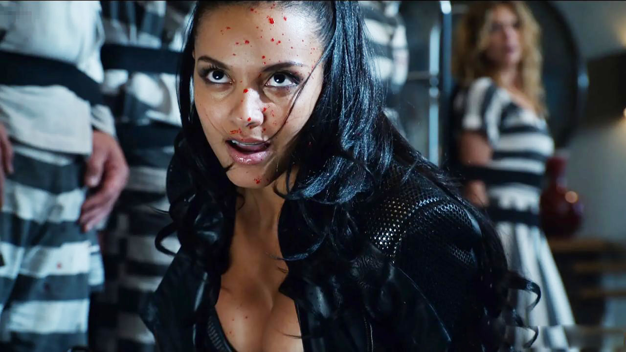 https://celebritymovieblog.com/wp-content/uploads/2022/09/jessica-lucas-oops.jpg