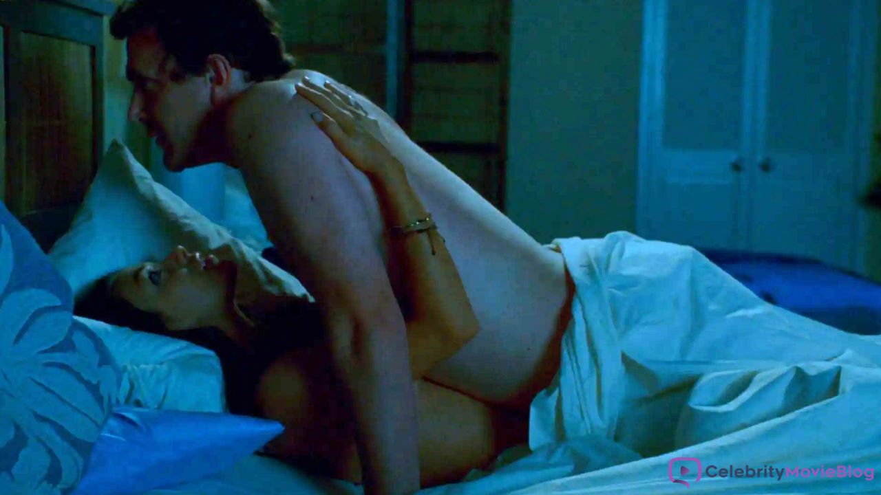 Kristen Bell Nude Doggy Sex in Forgetting Sarah Marshall - Celebrity Movie  Blog