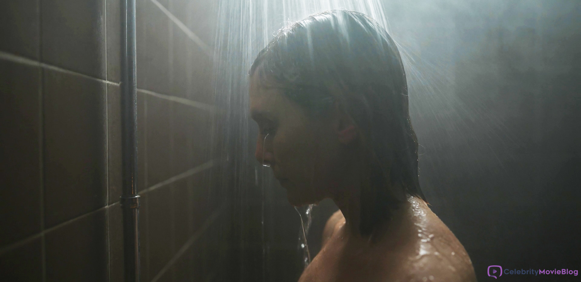 Elizabeth Olsen Nude Shower Scenes in Love & Death - Celebrity Movie Blog