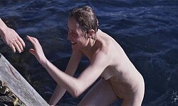 Vicky Krieps nude