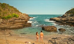 Marjorie Estiano naked butt