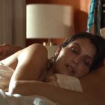 Laetitia Casta Hot & Sexy In Una Storia Nera