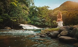 Grazi Massafera In Dona Beja