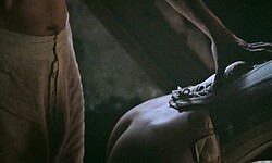 Amanda Seyfried naked ass